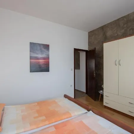 Neue In Mit Terrasse Διαμέρισμα Ουμάγκ