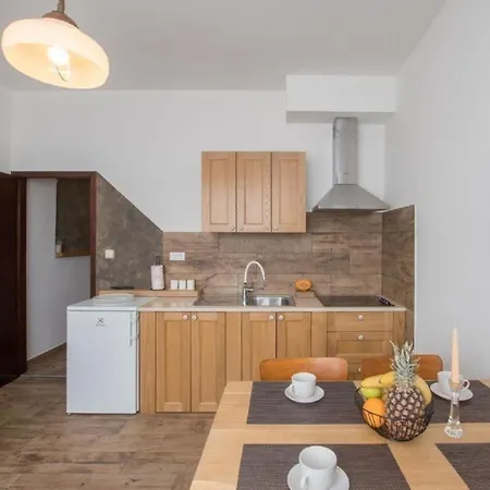Apartment Neue In Mit Terrasse Umag